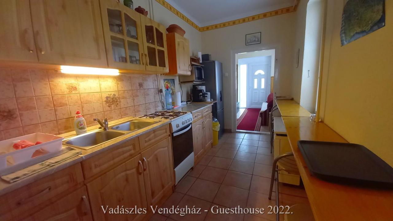 Vadaszles Vendeghaz Bukkszentmarton Exterior photo